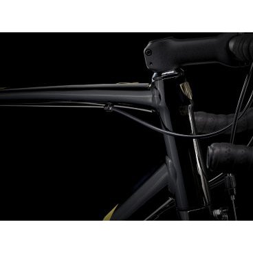 Шоссейный велосипед Trek Domane Al 2 700C 2021