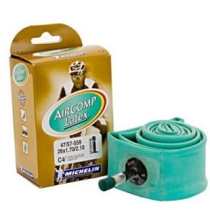 

Камера велосипедная MICHELIN A1 Latex Aircomp, 22/23X622 , вентиль presta 36мм 28", MIC_9568331111M